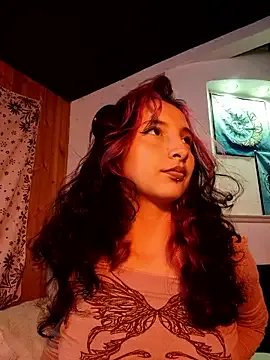 Freechat _Laary_Lily on StripChat