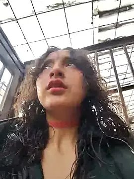 Freechat _Laary_Lily on StripChat