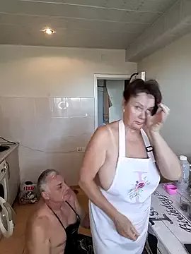 Freechat _lady_red_ on StripChat