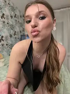 Private adel_secret on StripChat