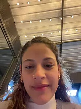 alana15 on StripChat 