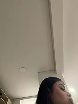 Freechat alissonfernandez_ on StripChat