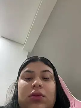 Freechat alissonfernandez_ on StripChat