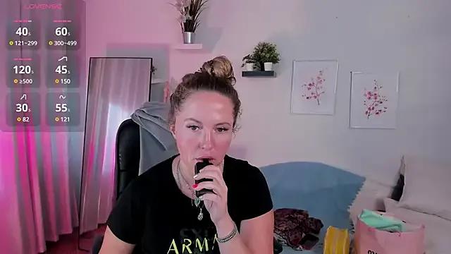 Amber_Foks — happy pussy - happy Amber