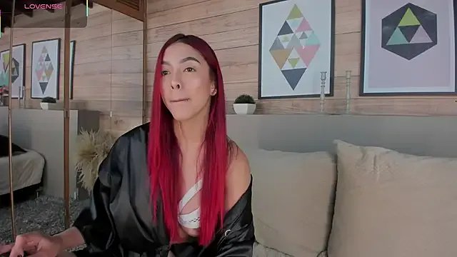 Freechat AmmyScott on StripChat