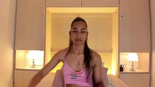 AnahiCollins — Suck Dildo