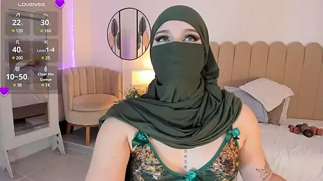 anna-henao on StripChat