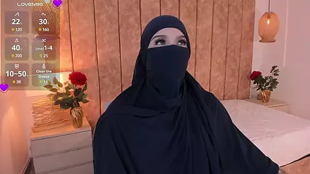 anna-henao on StripChat