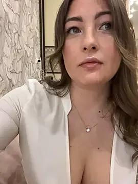 AnnaBri on StripChat 
