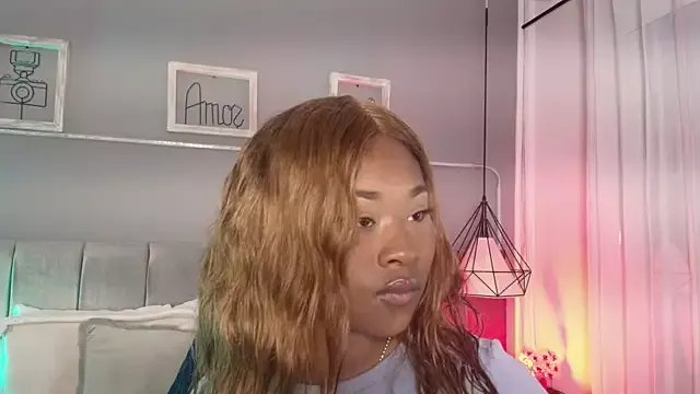 Anneth__M on StripChat