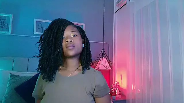 Anneth__M on StripChat