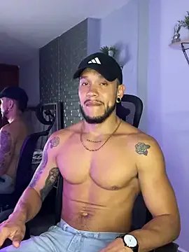 Freechat ARON_TAYLER01 on StripChat