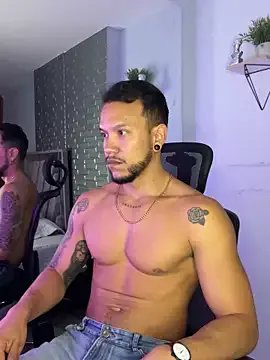 Freechat ARON_TAYLER01 on StripChat