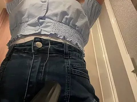 Group Atashi_Hcup on StripChat