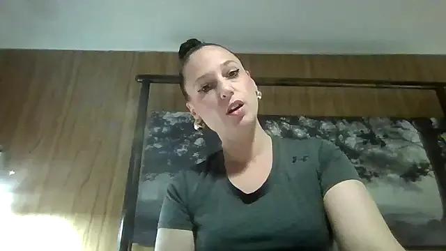 StripChat Audrey_hotty is Freechat Audrey_hotty — make me cum with my glass toy