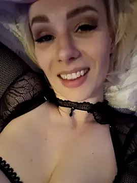 Private AureliaDoux on StripChat