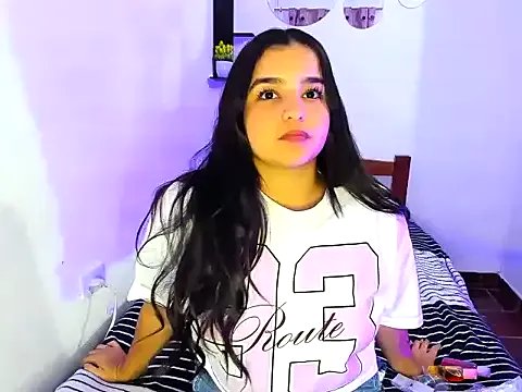 Babyhoney18 — 1 minute control lovense