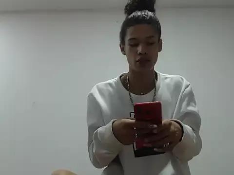 beautiful_taty on StripChat