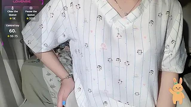 BeChinh_Lee — dildo in pussy
