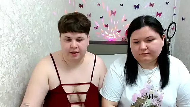 Freechat BeckyAndHellen on StripChat