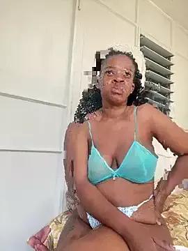 beverlyxxxx on StripChat 