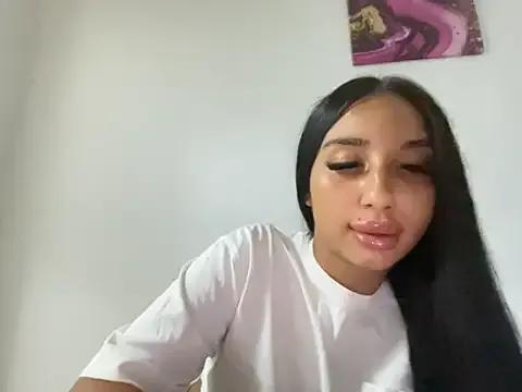 StripChat BlueEyes_BB is Freechat BlueEyes_BB — Titty fuck and Sloppy Blowjob
