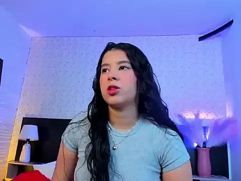 BonnieeAndClyde on StripChat 