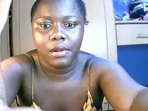 BootyMama22 on StripChat