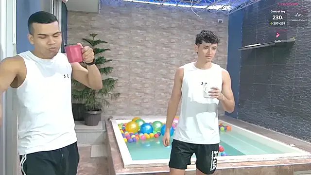 Freechat Boysgang_sex on StripChat