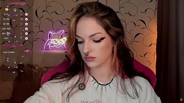 BratzieDarsie — daily tribute for my beauty