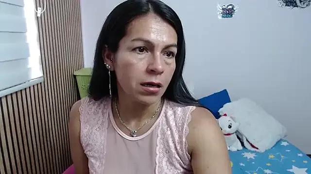 StripChat camilavargas_ is Freechat camilavargas_ — today I want to drink your milk