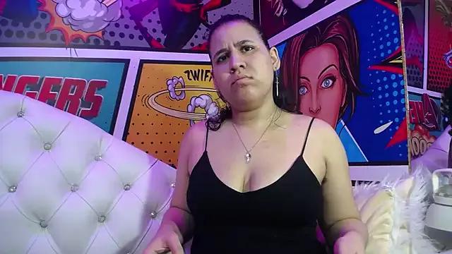 Freechat candy_hairy on StripChat