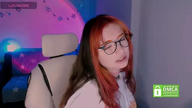 Freechat candy_lina on StripChat