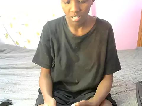 Freechat Caryyyl on StripChat