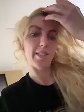 Freechat CelestialRuby on StripChat