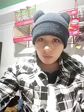 Charis_21 on StripChat