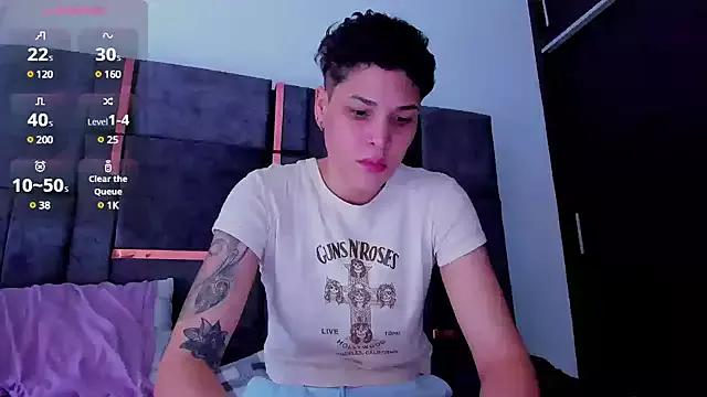 Freechat Charlee_pink on StripChat