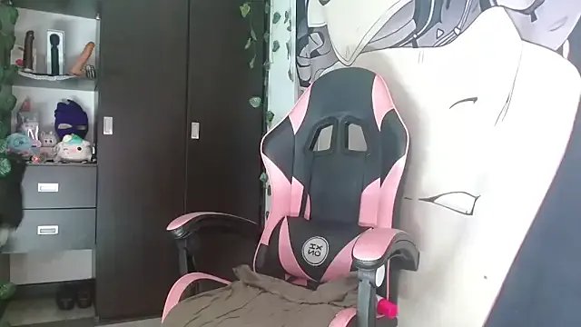 Private charlotbelucci_ on StripChat