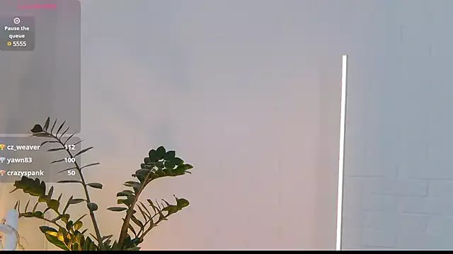 Freechat CherryJ_ on StripChat