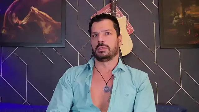 Freechat ChrisKox on StripChat
