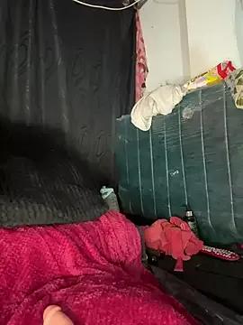 Freechat coral1727 on StripChat