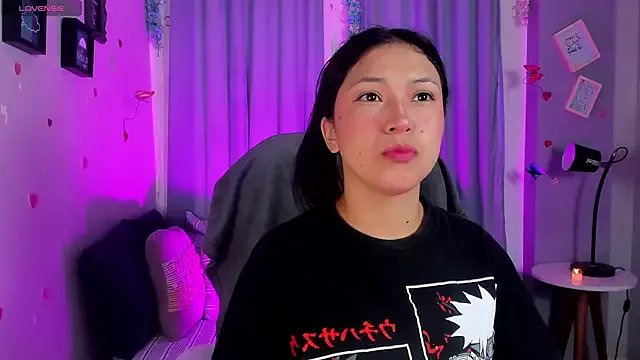 Freechat CoralineRicce_ on StripChat