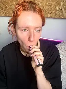 StripChat CutieBliss is Freechat CutieBliss — Dildo fuck + 3 vids