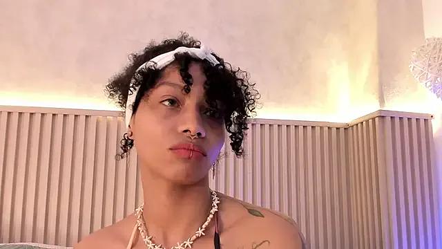 StripChat daiana_curly is Freechat daiana_curly — Exercises and tease