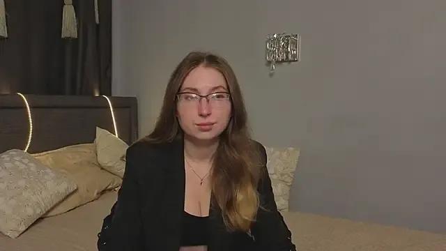 StripChat DaliaRadtke is Freechat DaliaRadtke — Vampire bite