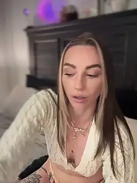 DallasAria on StripChat 