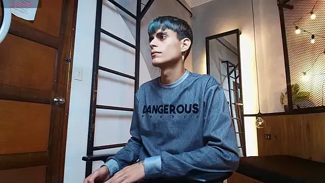 Freechat Dani_mc1 on StripChat