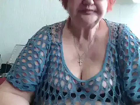 DeniseeRosea on StripChat