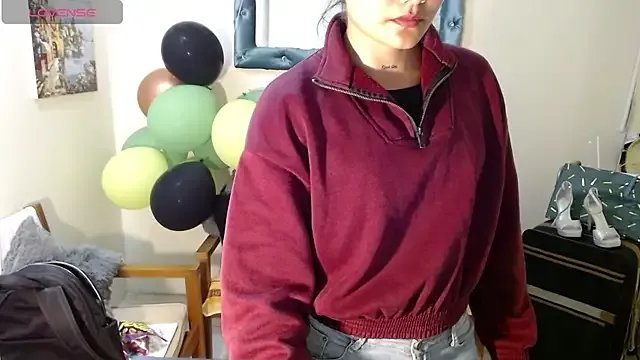 Freechat DestinyHills on StripChat