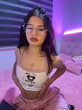 devaraquelle — Toplesss